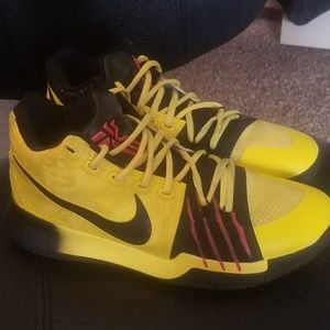 Kyrie 3 bruce lee